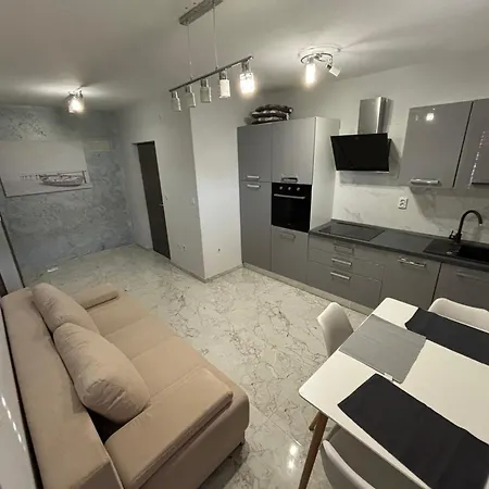 Elvis 1 Apartmán